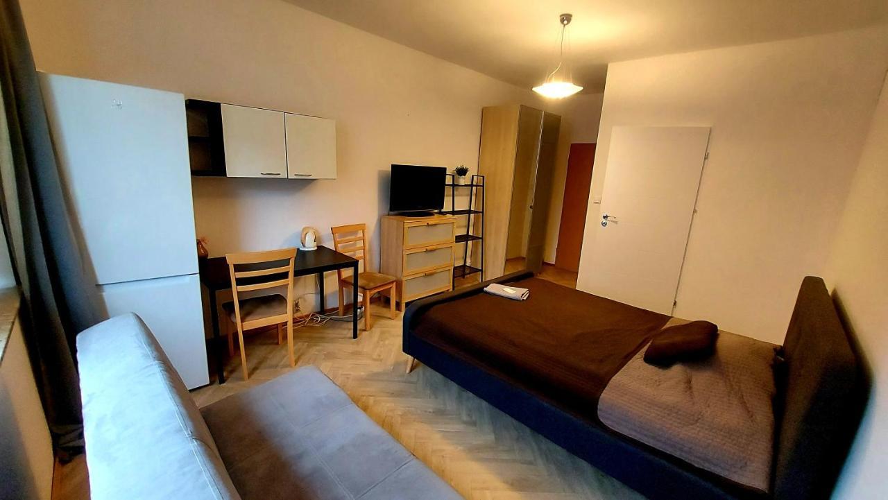 Citysopot-Centrum-Dabrowskiego Zimmer foto